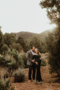 Outdoors maternity portrait photography in Las Vegas